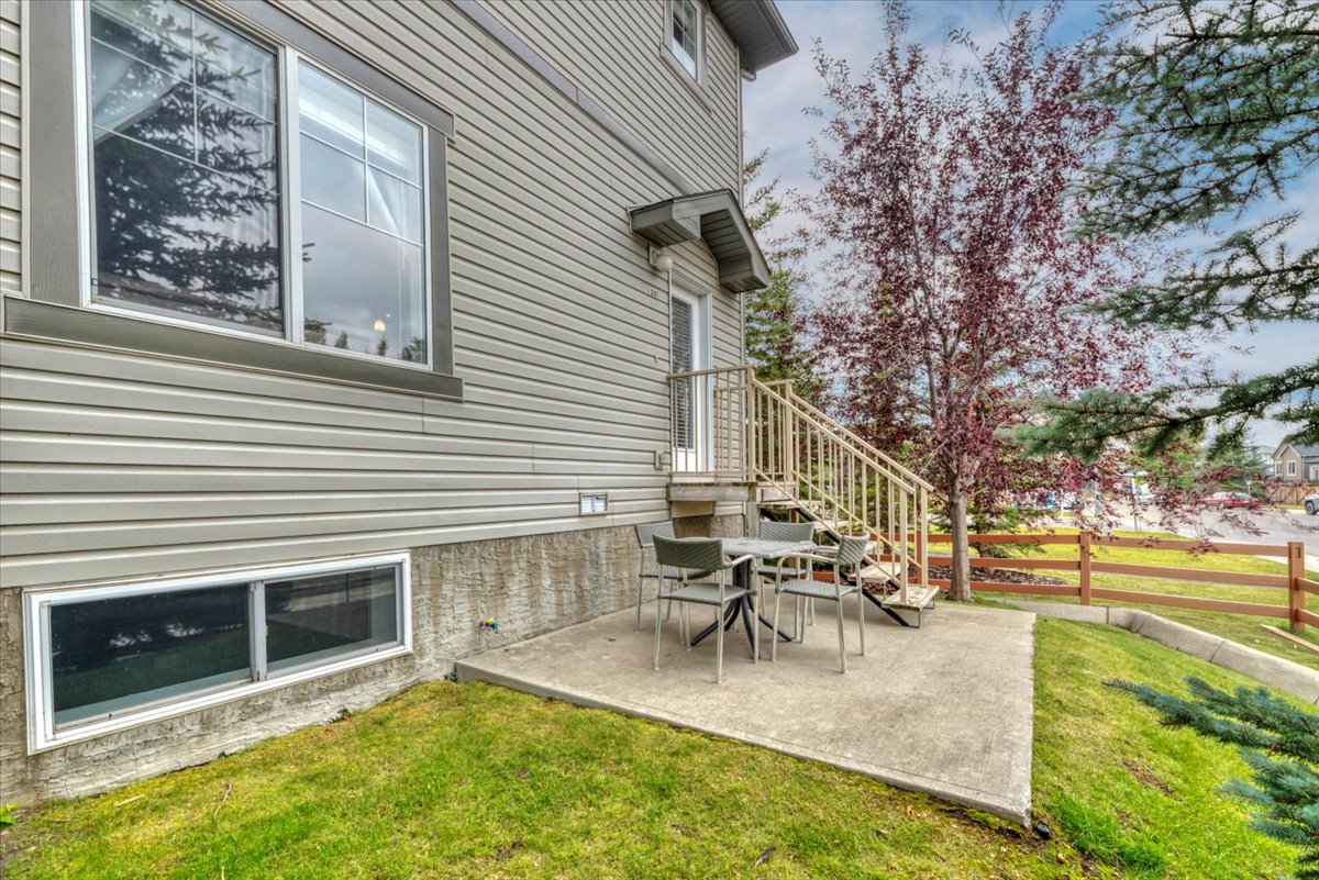 331 Ranch Ridge Meadow backyard