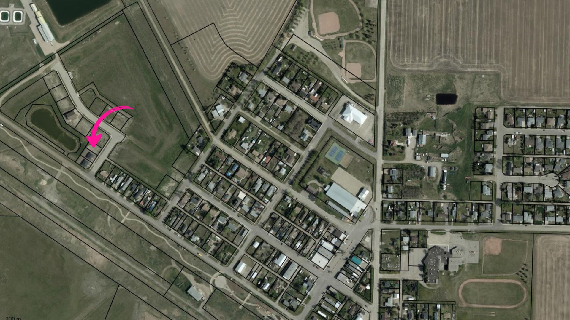 309 3 Street W Standard Alberta serviced lot for sale