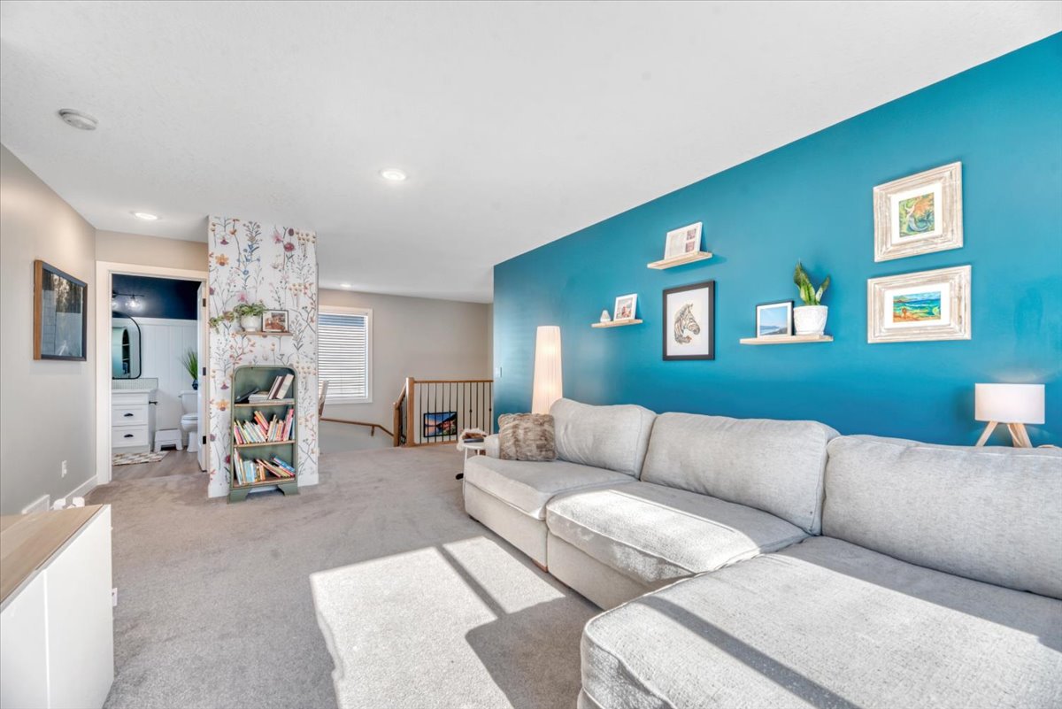 Bonus room at 835 Lakewood Circle Strathmore