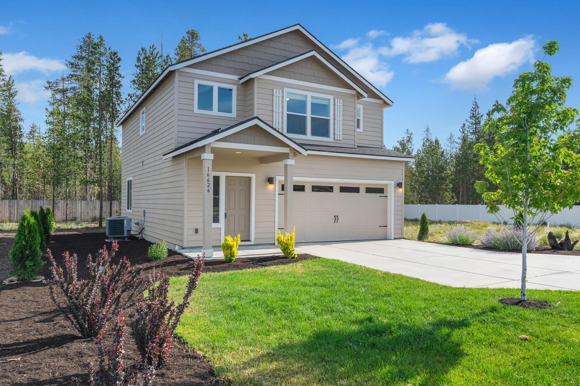 Hayden Homes built starter home on Landing Court in La Pine Oregon Hayden Homes built starter home on Landing Court in La Pine Oregon