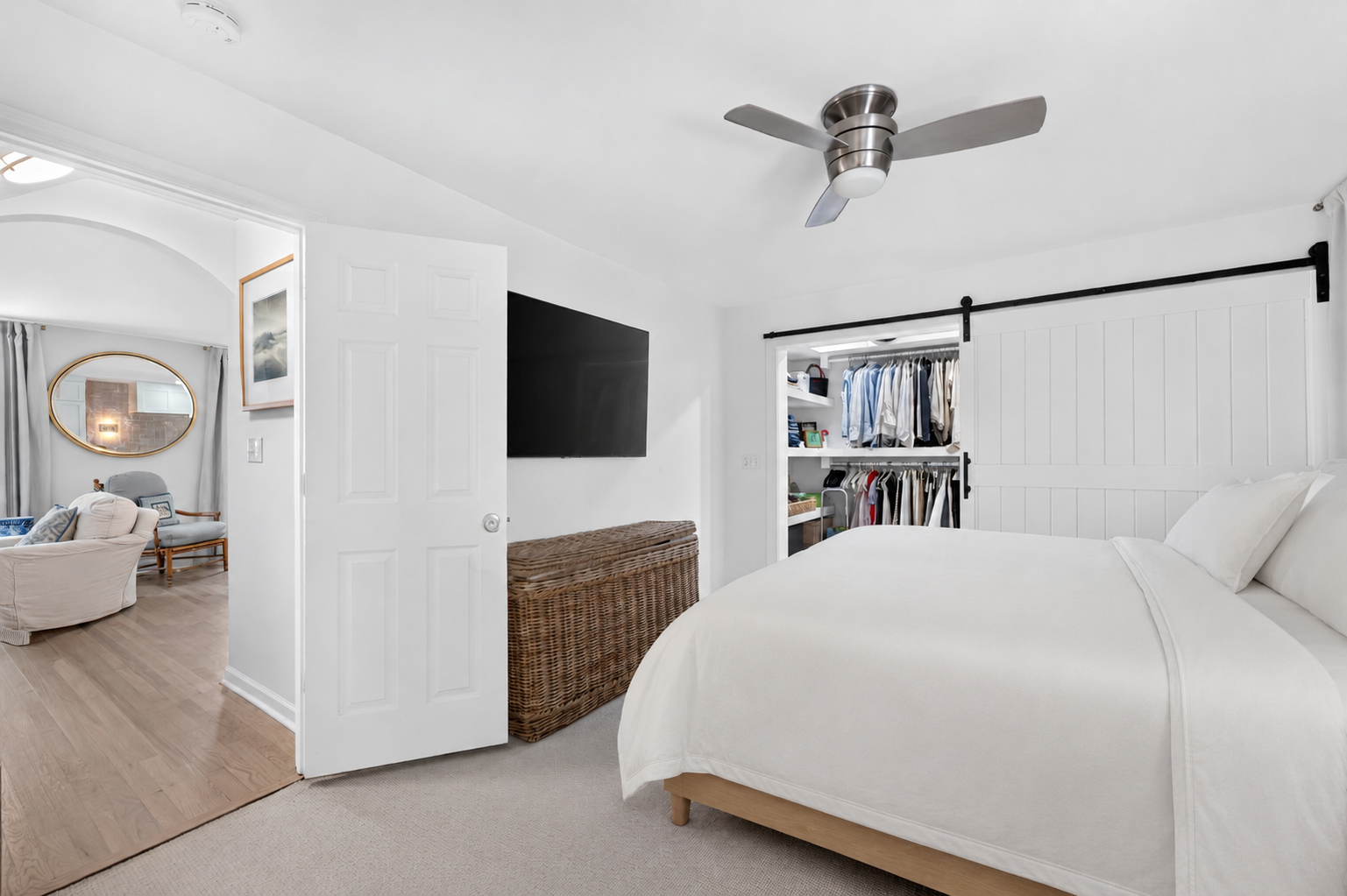 Main-level primary bedroom