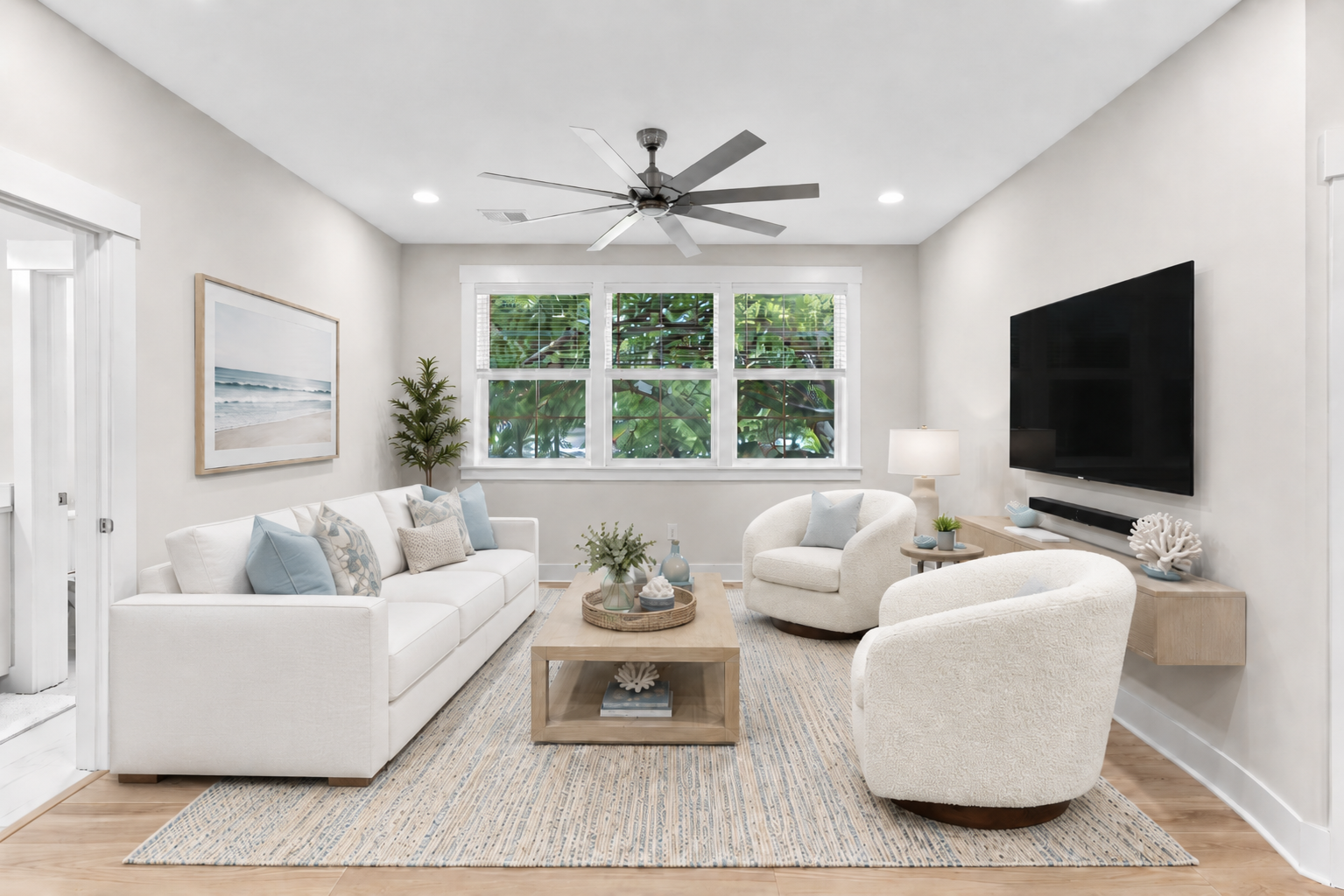 Upstairs loft gathering area at 1407 Dahlia Road