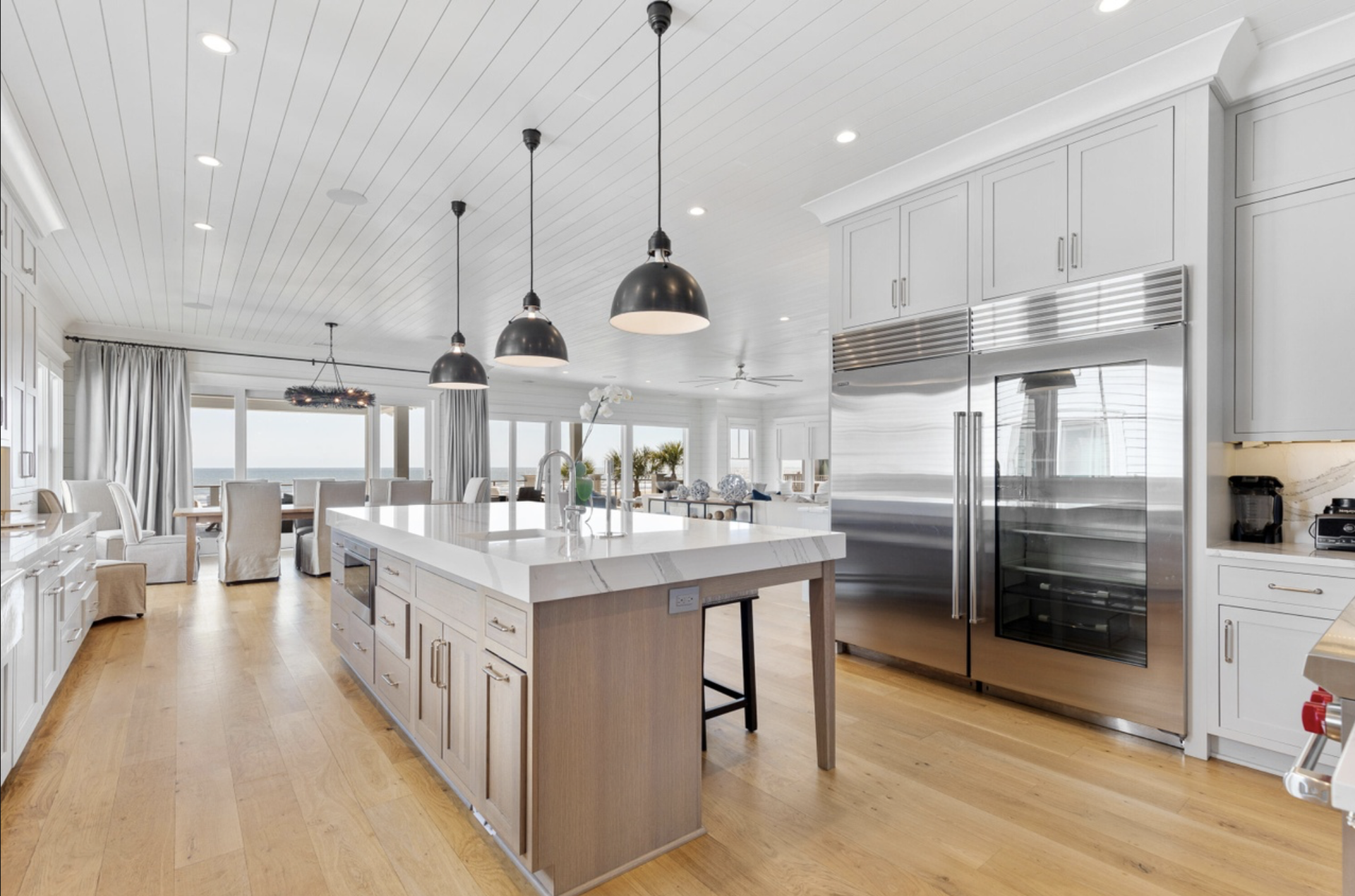 608 Ocean Boulevard beachfront residence on Isle of Palms, sold by Gary Langhoff of MrRealEstateSC