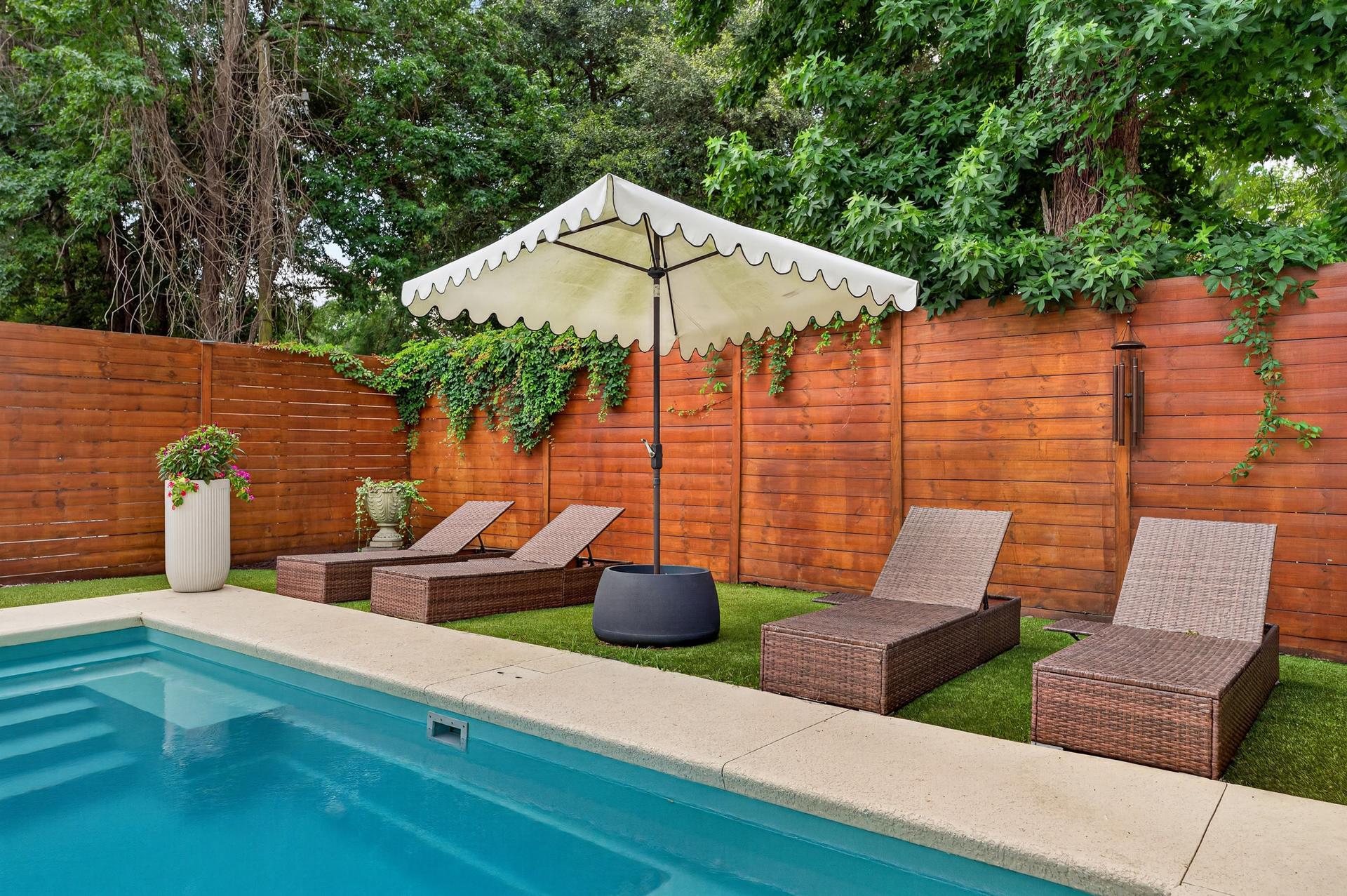 Private pool and fenced yard