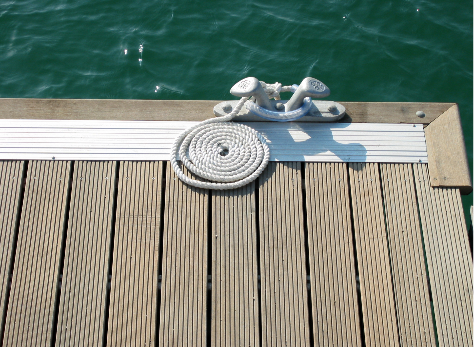 Boat rope detail at a Charleston waterfront dock