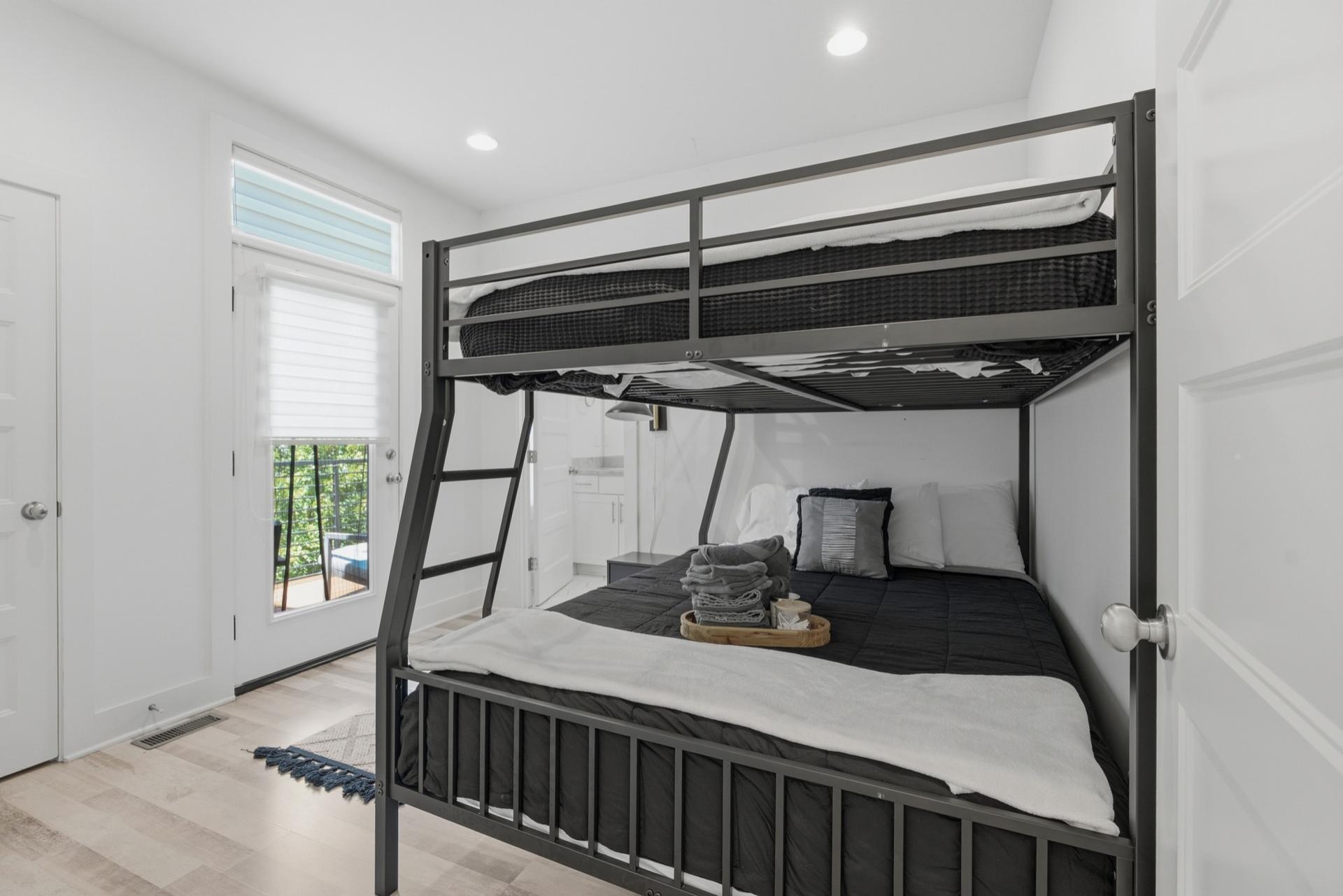 Second bedroom with bunk beds