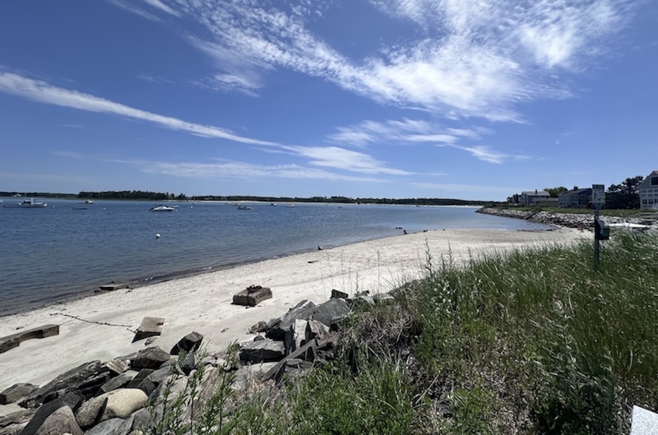 Sell my home in Scarborough Maine - Pine Point Beach coastal real estate by Robert Thibodeau eXp Realty
